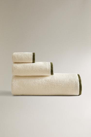 WENDE-BADETUCH MIT REISKORNMUSTER UND KONTRASTBORDÜRE - Elfenbein farben von Zara