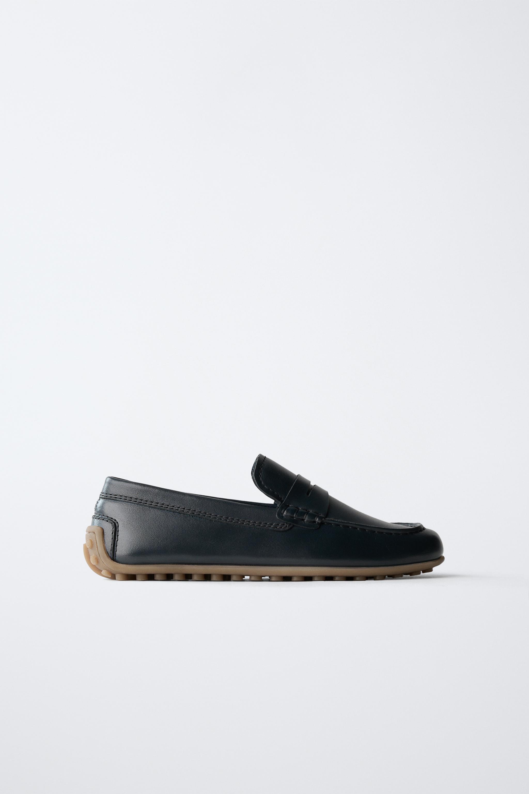 MOCASSINS EN CUIR