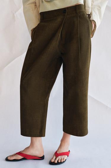 ZW COLLECTION ダーツ入りクロップド丈パンツカーキZaraのZW COLLECTION ダーツ入りクロップド丈パンツ - カーキ 