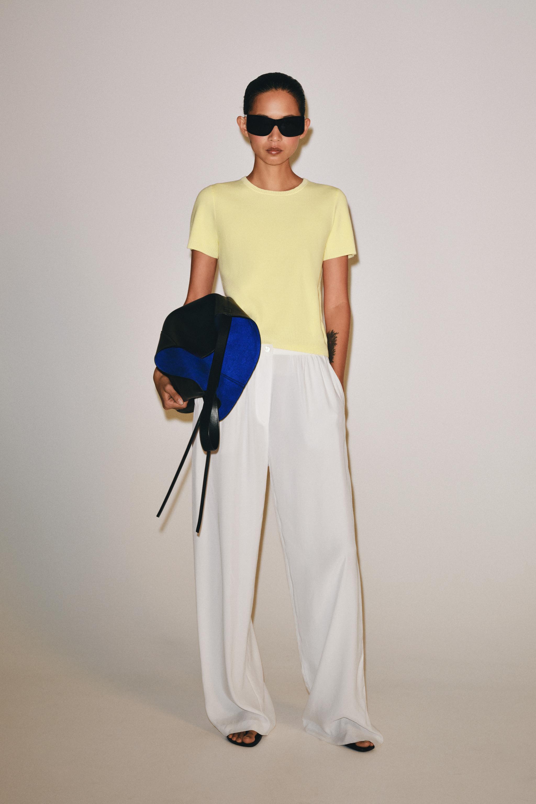 SHORT SLEEVE KNIT TOP — Light yellow