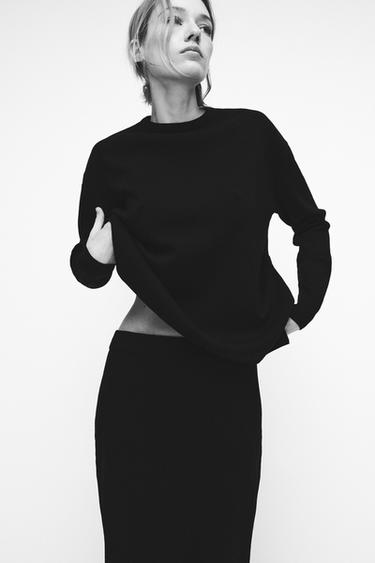 FINE KNIT SWEATER - Black by Zara