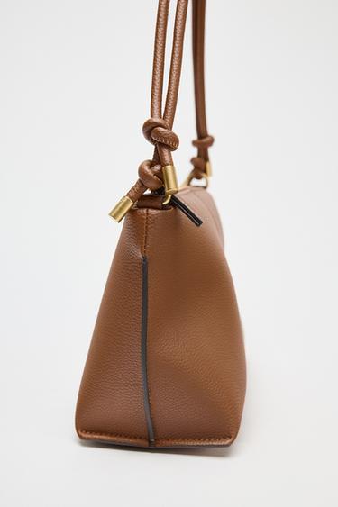 UMHÄNGETASCHE MIT KNOTEN - Dunkles Rostbraun von Zara