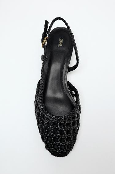 حذاء مضفر مفتوح من الخلف - أسود الخاص بـ Zara