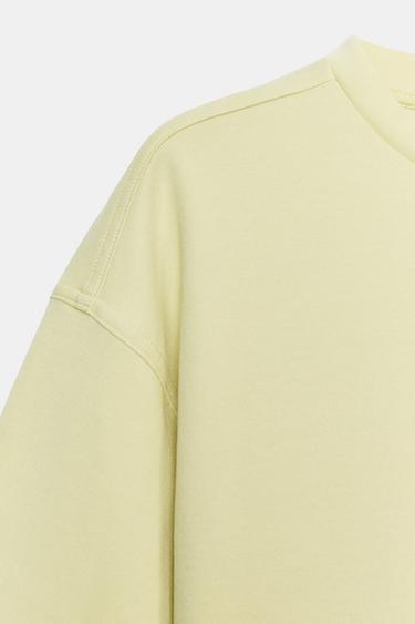 T-SHIRT INTERLOCK À OUVERTURES - Citron vert clair de Zara - Image 6