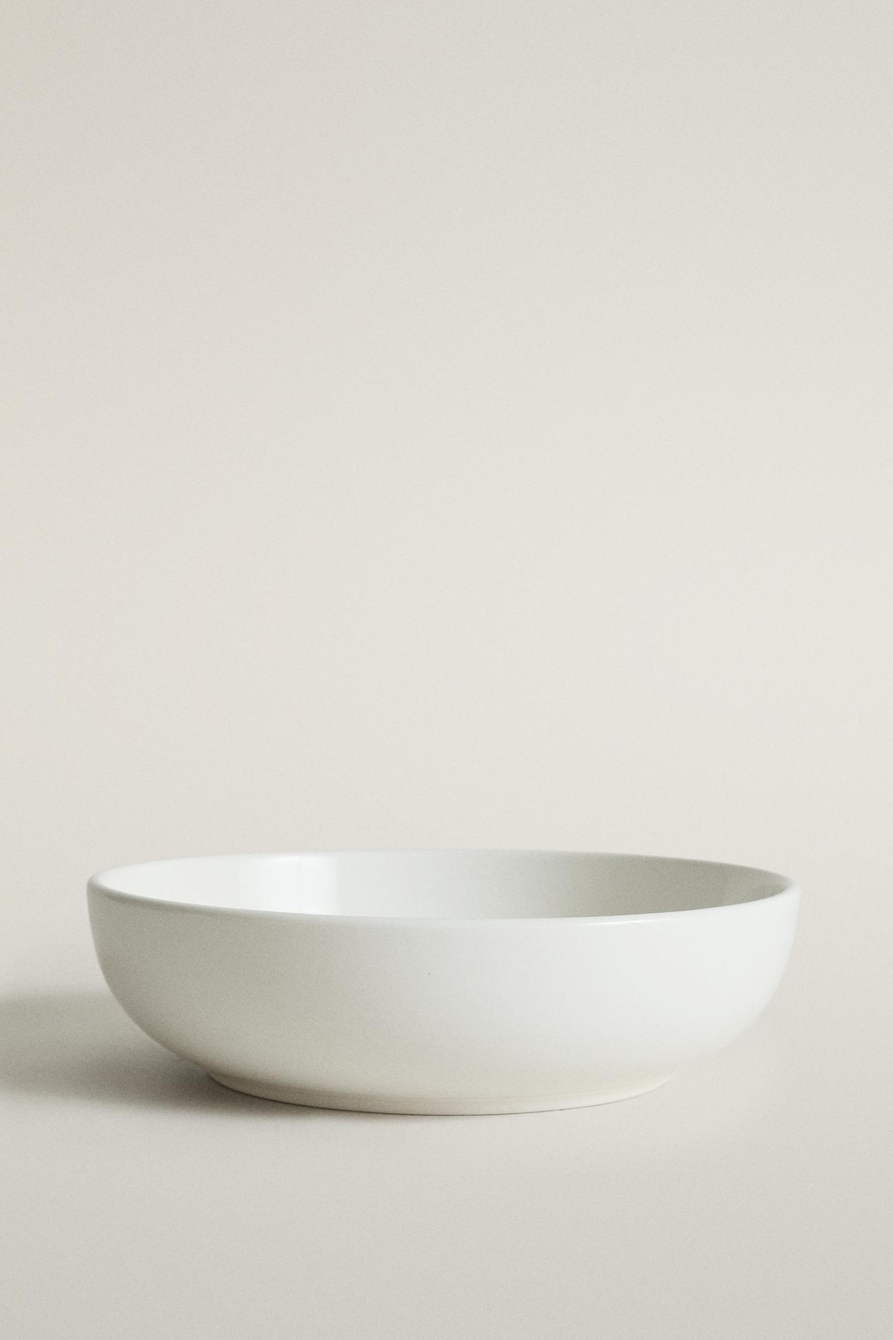 STONEWARE SOUP PLATE — White