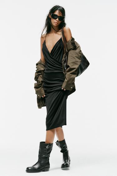 ПЛАТЬЕ МИДИ НА ЗАПÁХЕ НА БРЕТЕЛЯХ — ЧЕРНЫЙ от Zara
