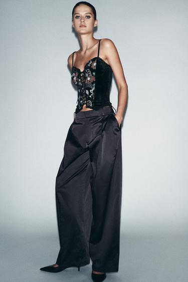 CORSÉ BORDADO TERCIOPELO - Negro de Zara