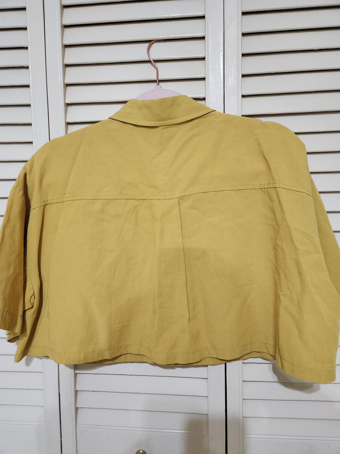 LINEN BLEND CROP TOP - Image 3
