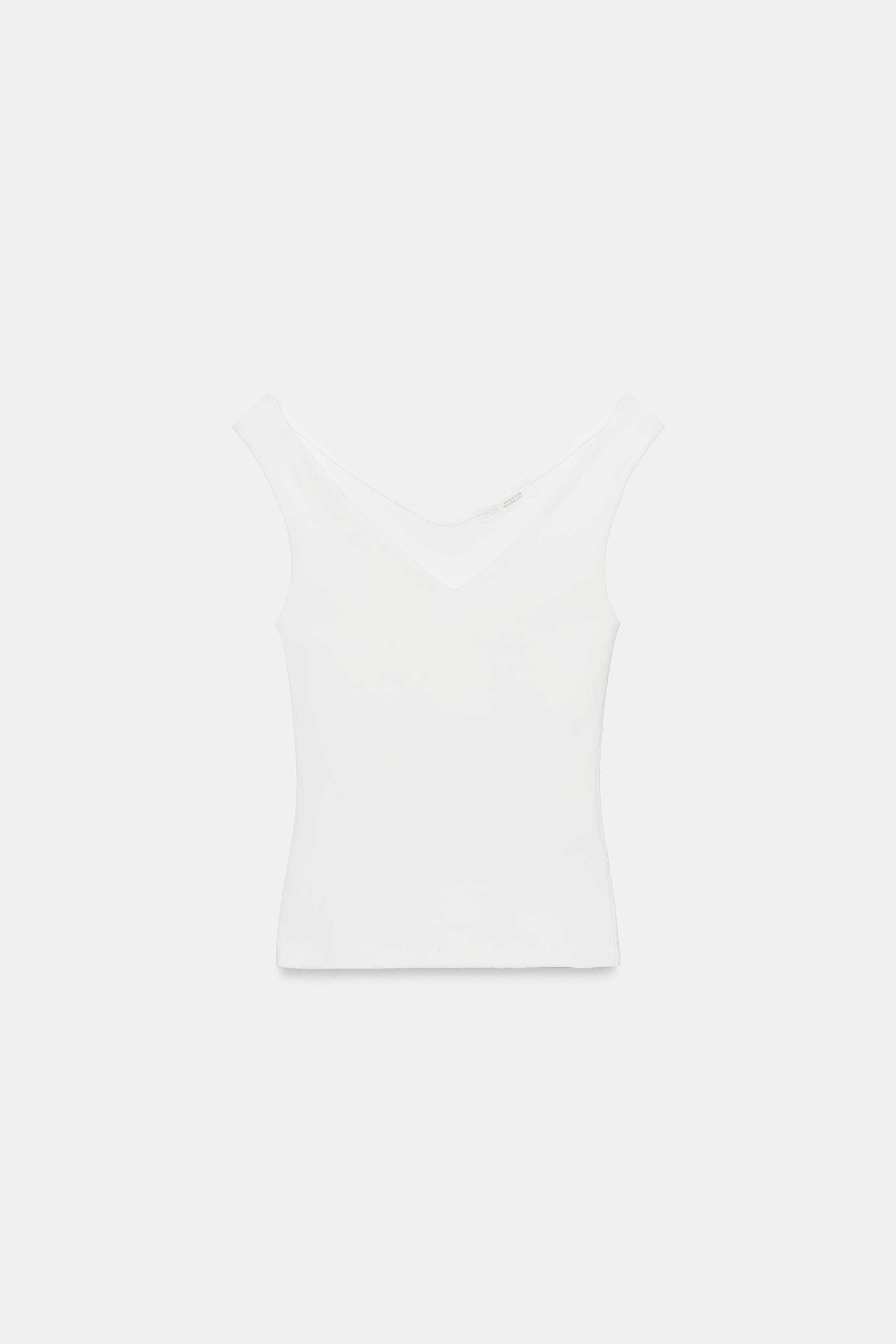 OMUZLARI AÇIK T-SHIRT - Görsel 4