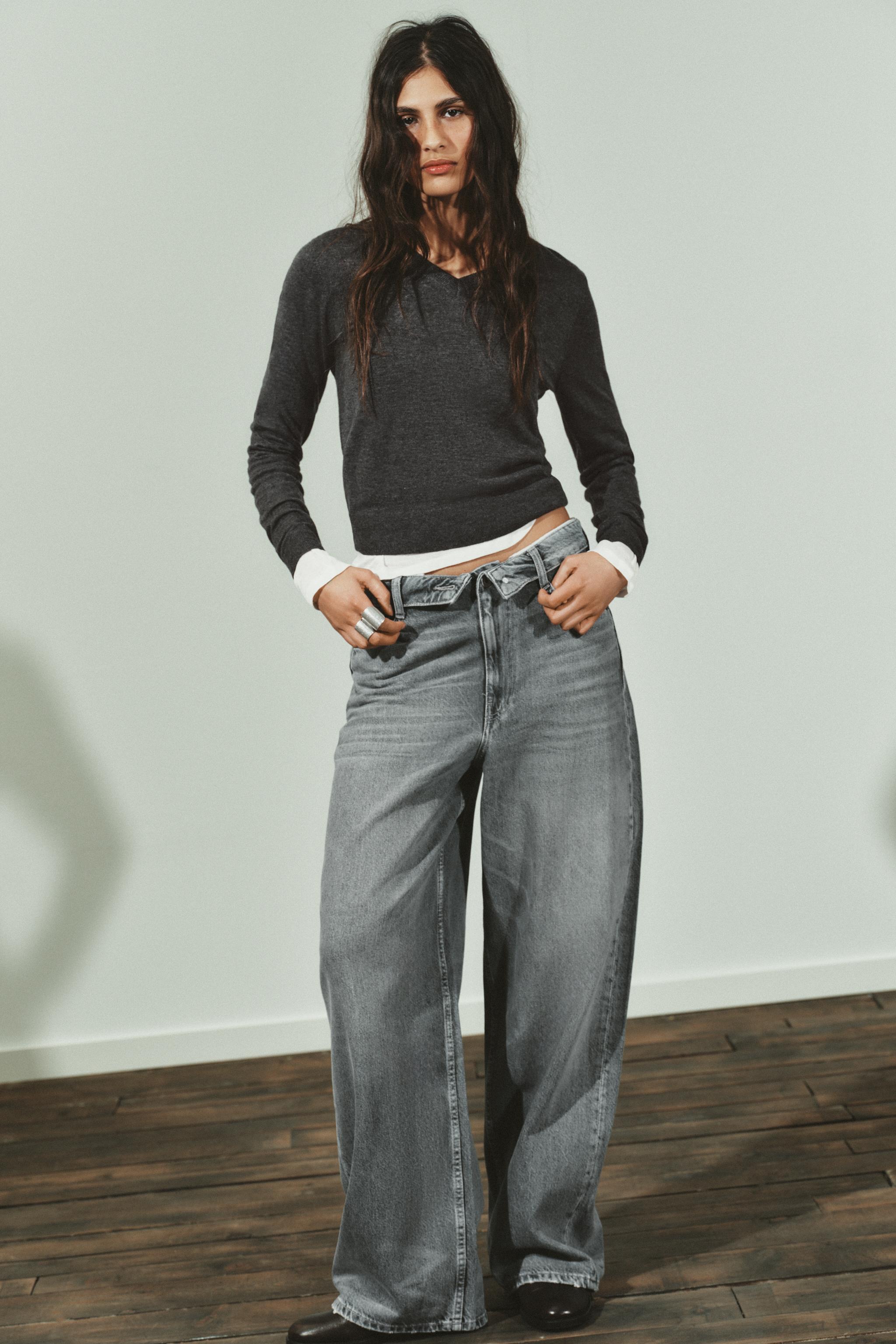 TRF MID-RISE FOLDED WAIST JEANS