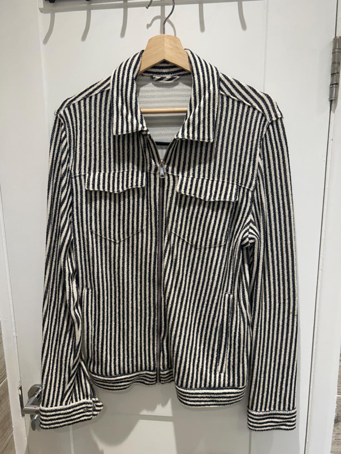 TEXTURED STRIPE JACKET
