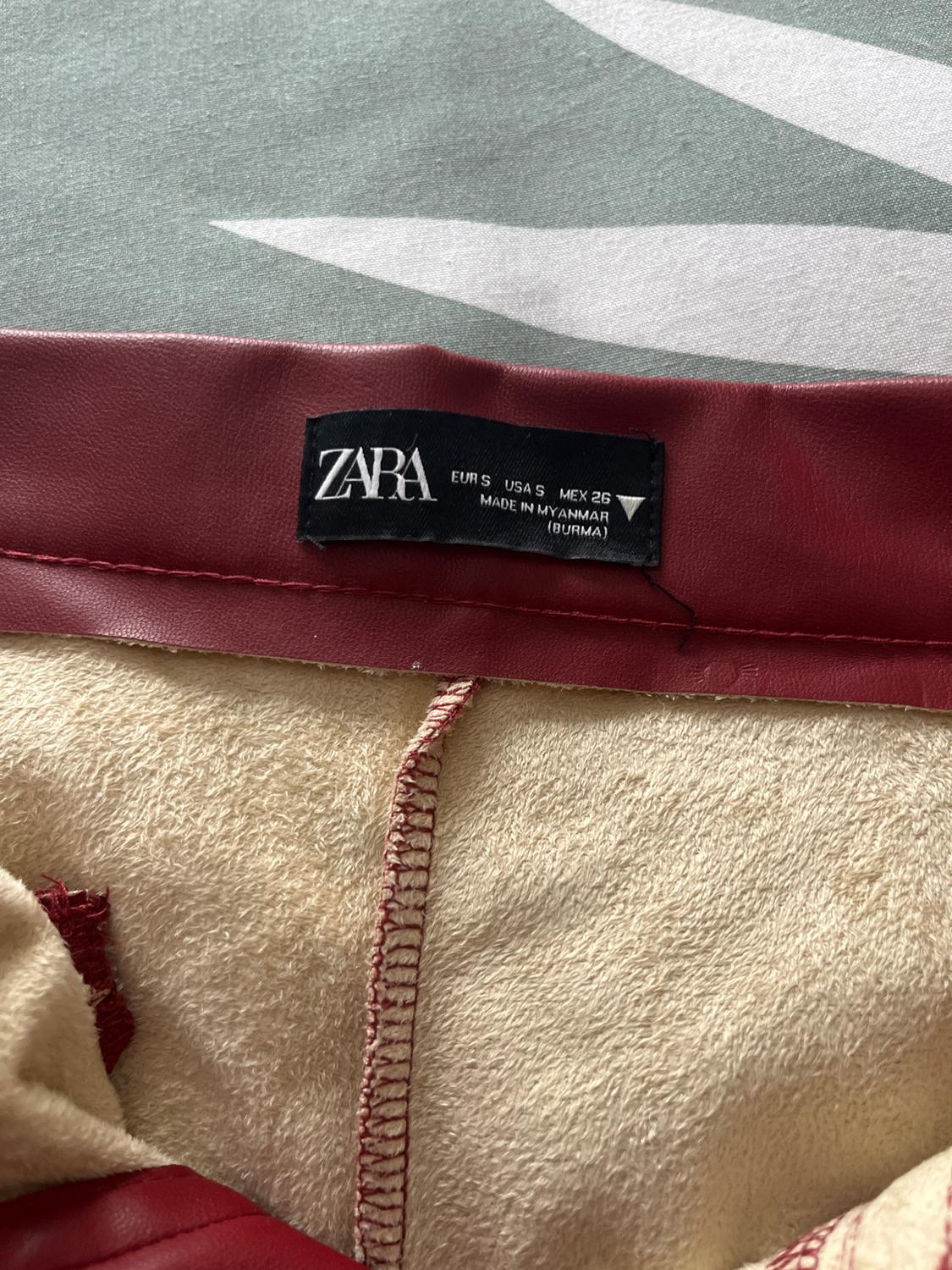 FAUX LEATHER LEGGINGS WITH ZIPS - Image 3