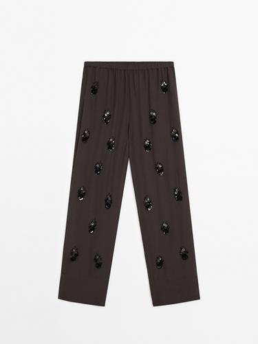 Pantalón fluido apliques flor - Azul / Índigo de Zara - Imagen 0