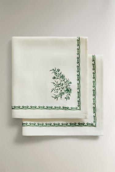 PACK SERVILLETAS SATINADAS FLORES (PACK DE 2) - Verdoso de Zara