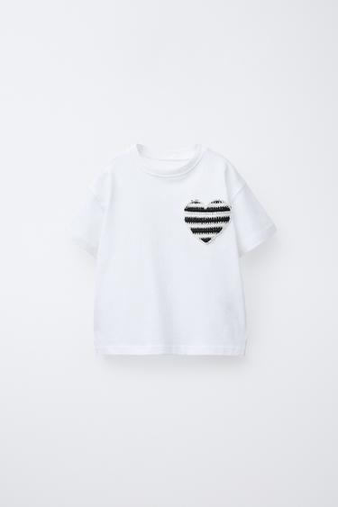 CAMISETA BOLSILLO CORAZÓN CROCHET - Blanco de Zara - Imagen 0