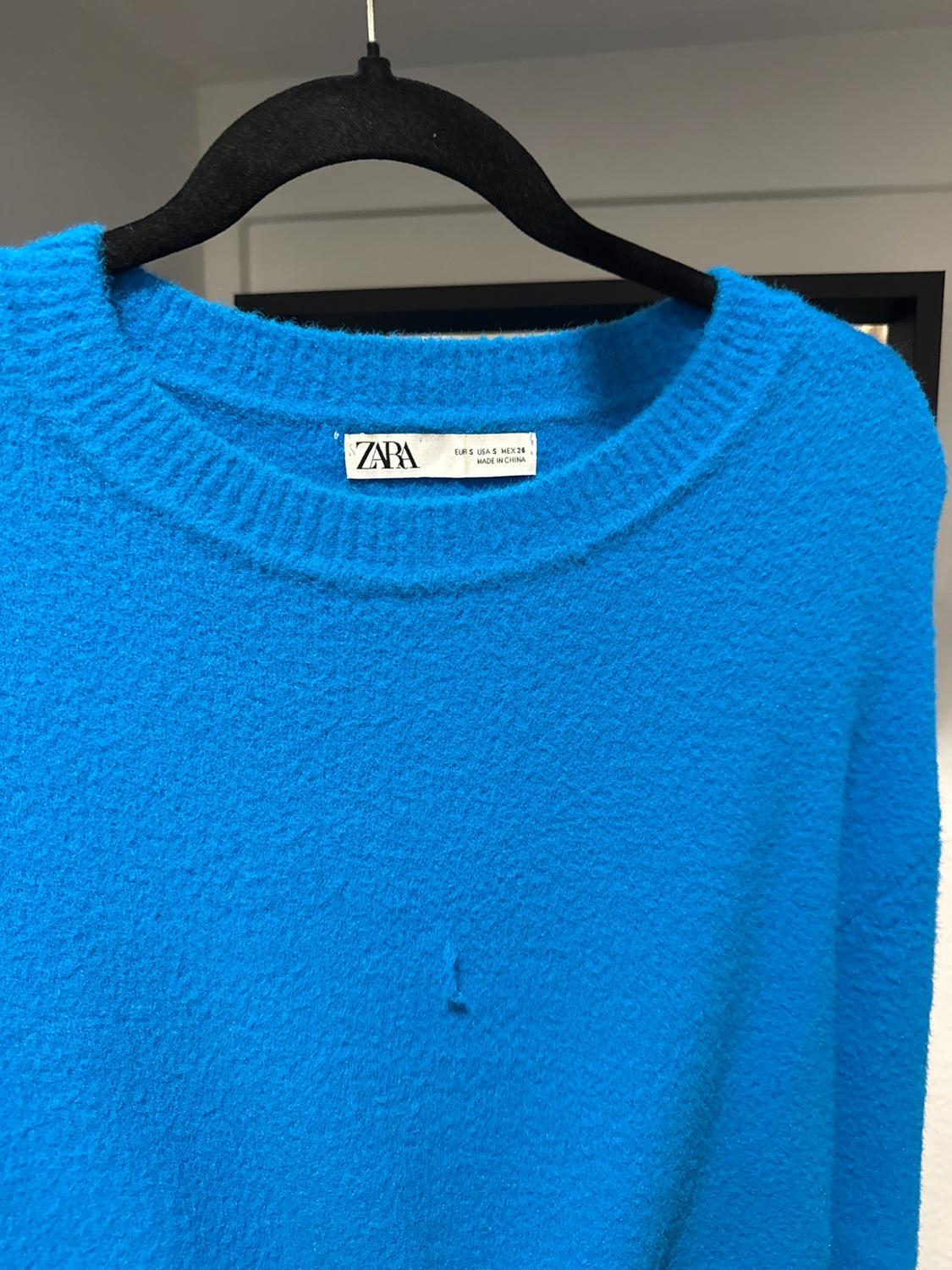 SOFT TOUCH CROPPED KNIT SWEATER - Image 2