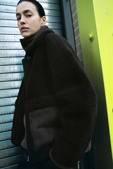 CASACO EFEITO DE PELO ENCARACOLADO COMBINADO ZW COLLECTION - Marrom da Zara