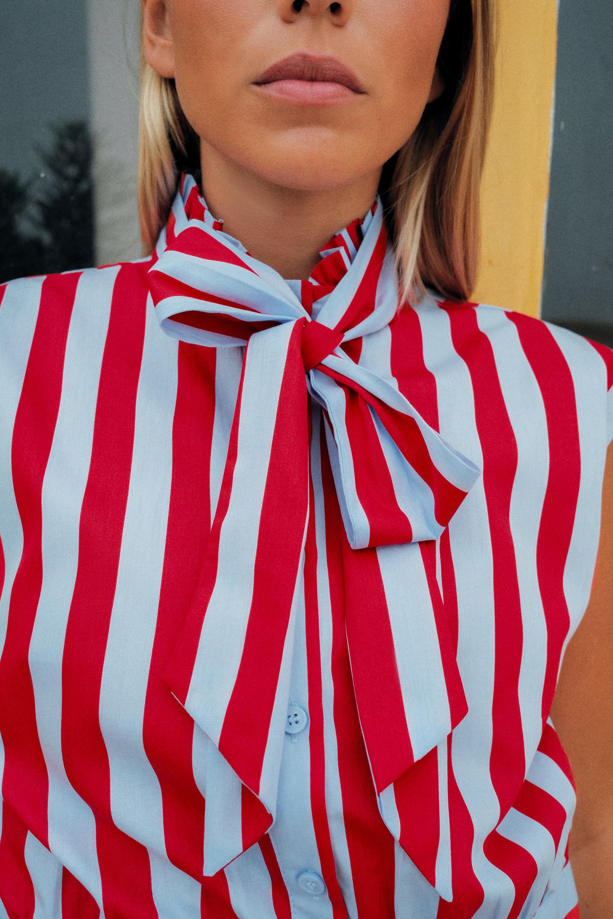 STRIPED BOW SHIRT