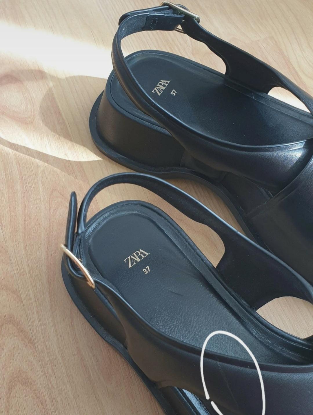 LEATHER SANDALS WITH CRISS-CROSS STRAPS - Image 7