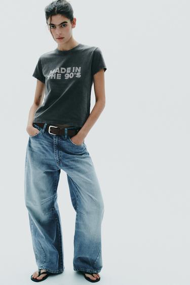 ФУТБОЛКА ИЗ ТКАНИ С ЭФФЕКТОМ ПОТЕРТОСТИ И СТРАЗАМИ — АНТРАЦИТОВО-СЕРЫЙ от Zara