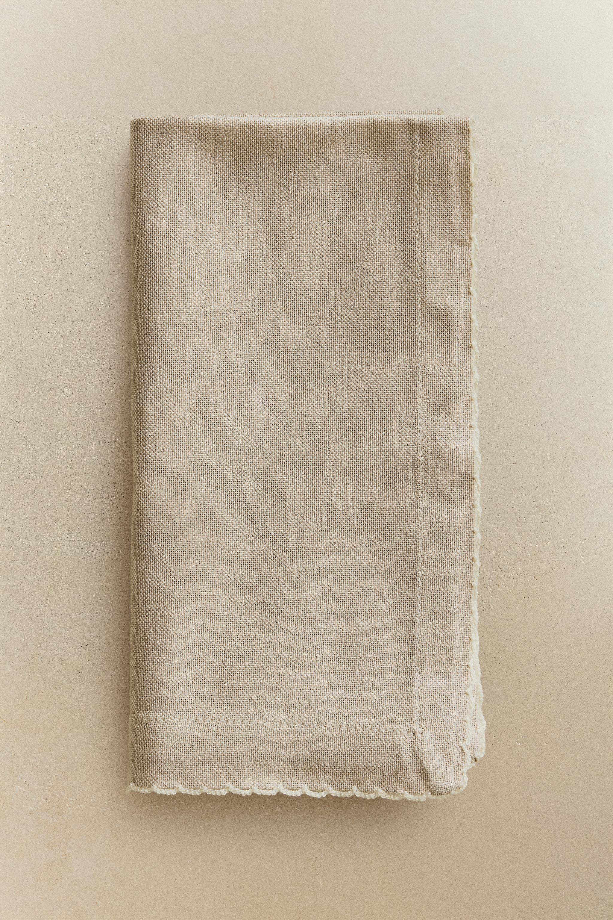 LOT DE 2 SERVIETTES TABLE ONDES