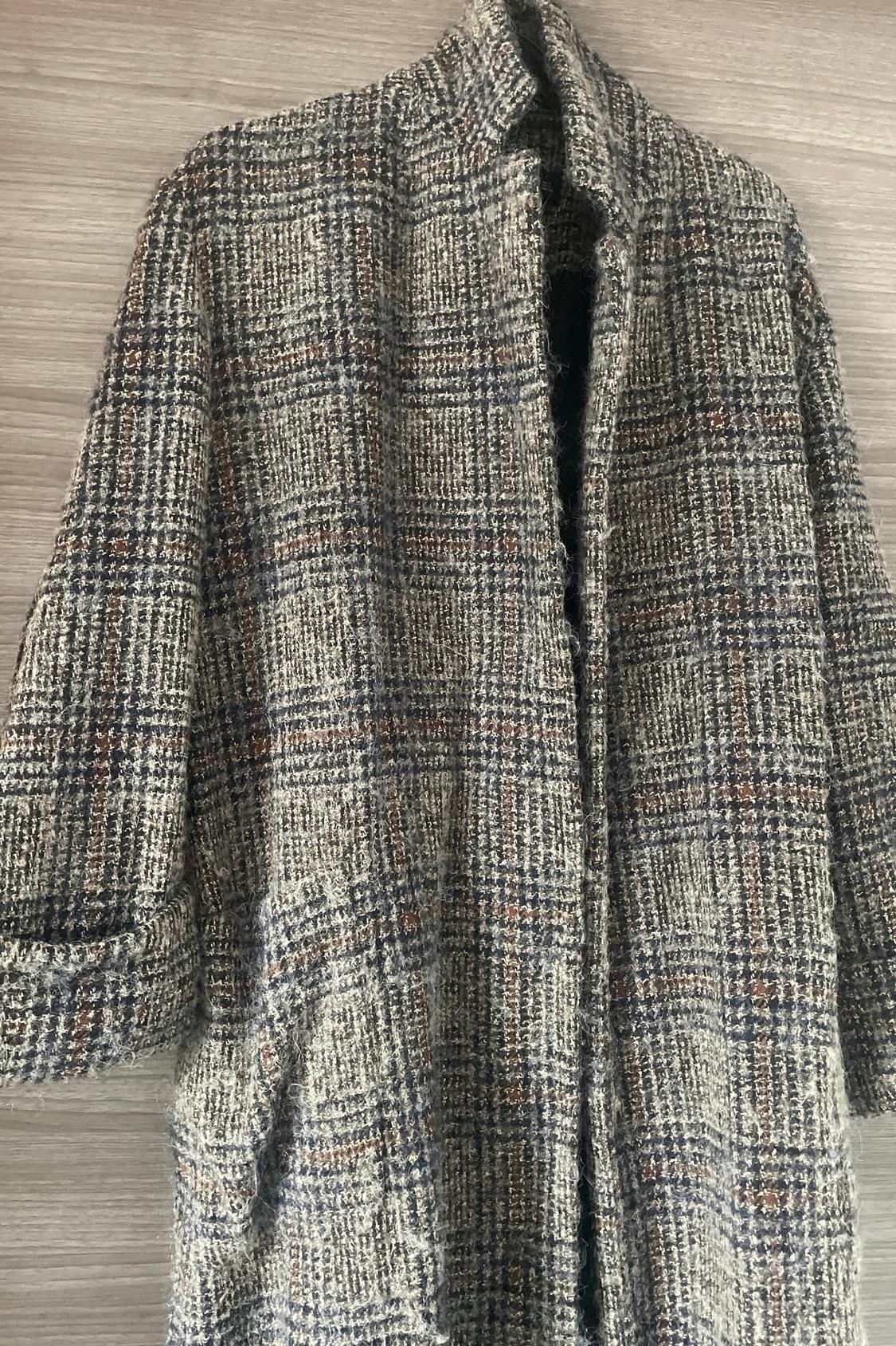CHECK COAT WITH BELT - Image 2