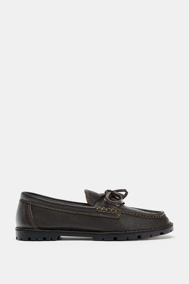 LEATHER DECK SHOES WITH CLEATED SOLE - Brown by Zara