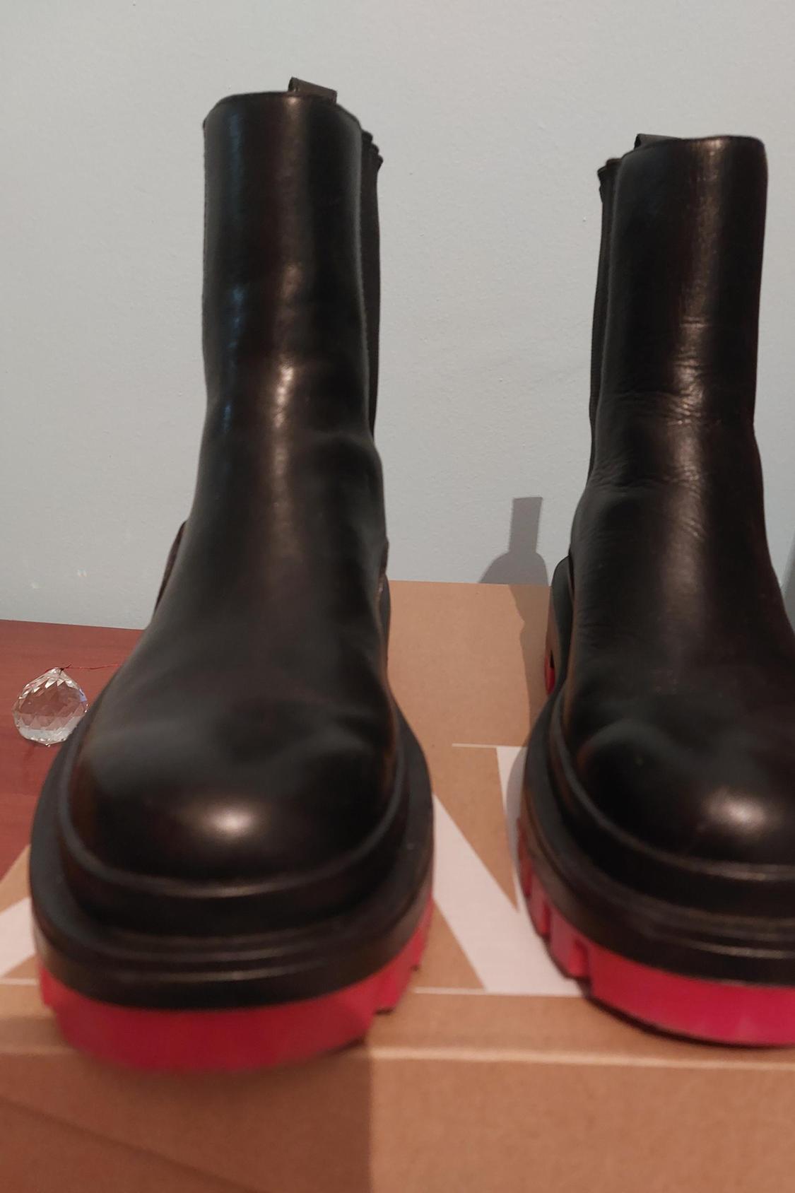 CHELSEA BOOTS - Image 2