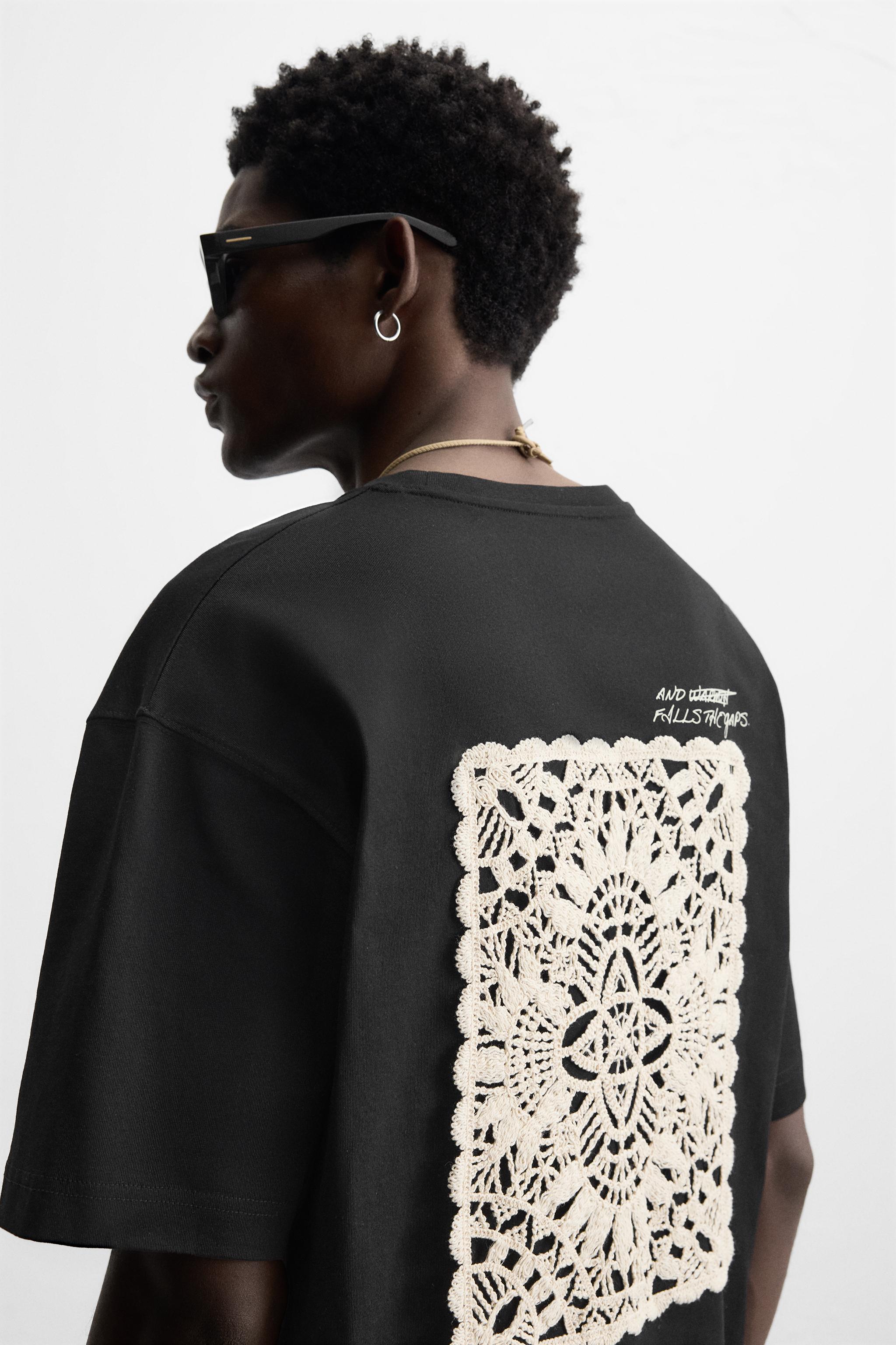 ［ZARA］クロシェットパッチ付きＴシャツ クロシェットパッチ付きTシャツ - ブラック | ZARA Japan / 日本