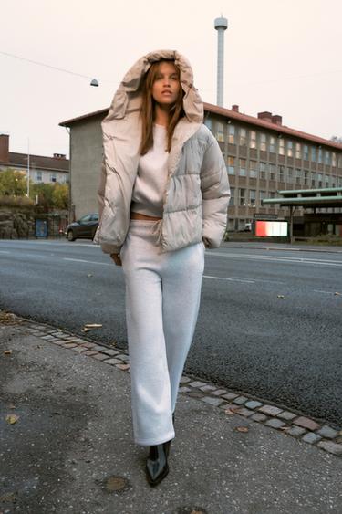 BLUZË HOODIE E THJESHTË - Gri me cirka nga Zara - Imazh 0