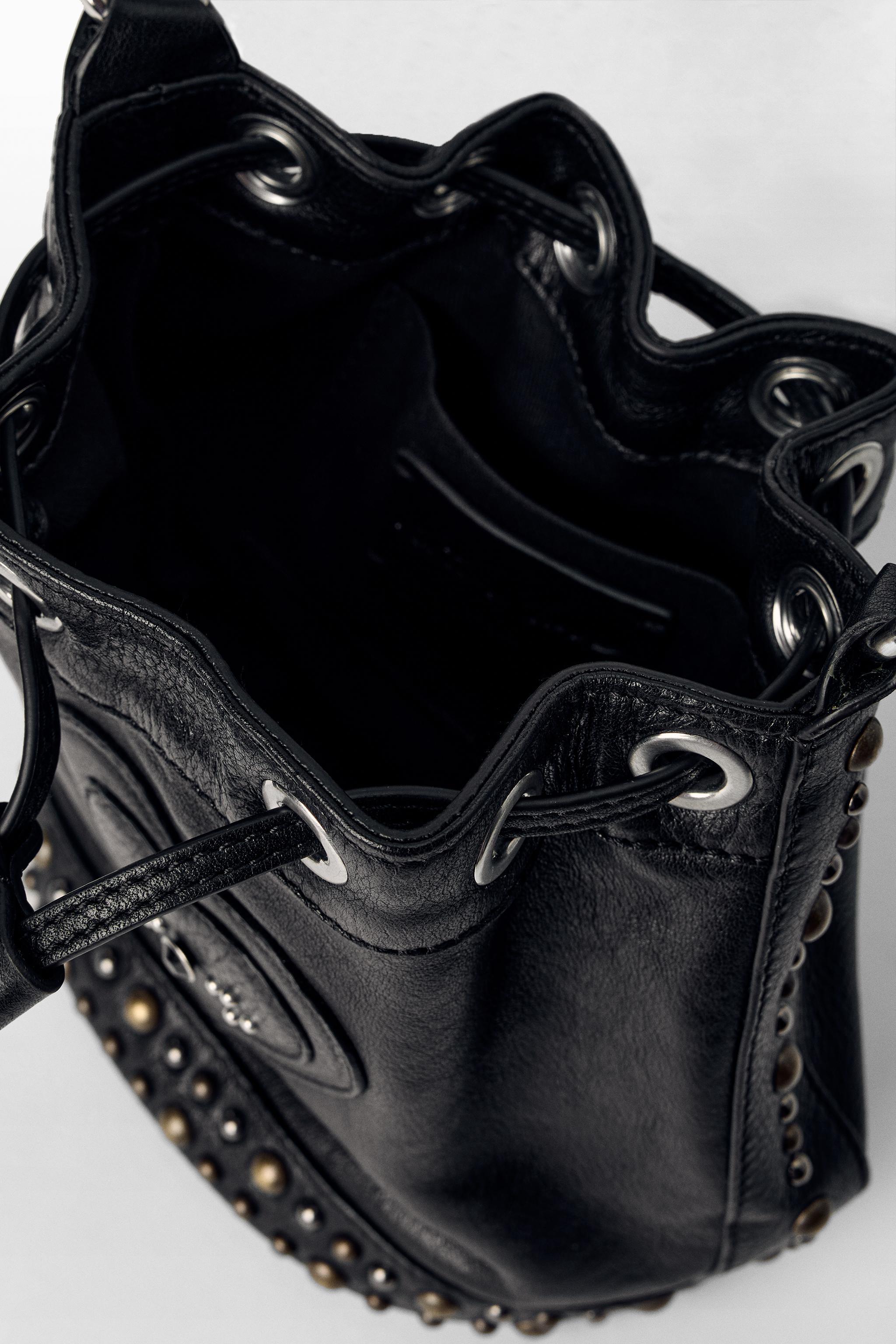 ギャザースタッズレザーバケットバッグ KATE MOSS X ZARA STUDDED RUCHED LEATHER BUCKET BAG KATE MOSS X ZARA - Black
