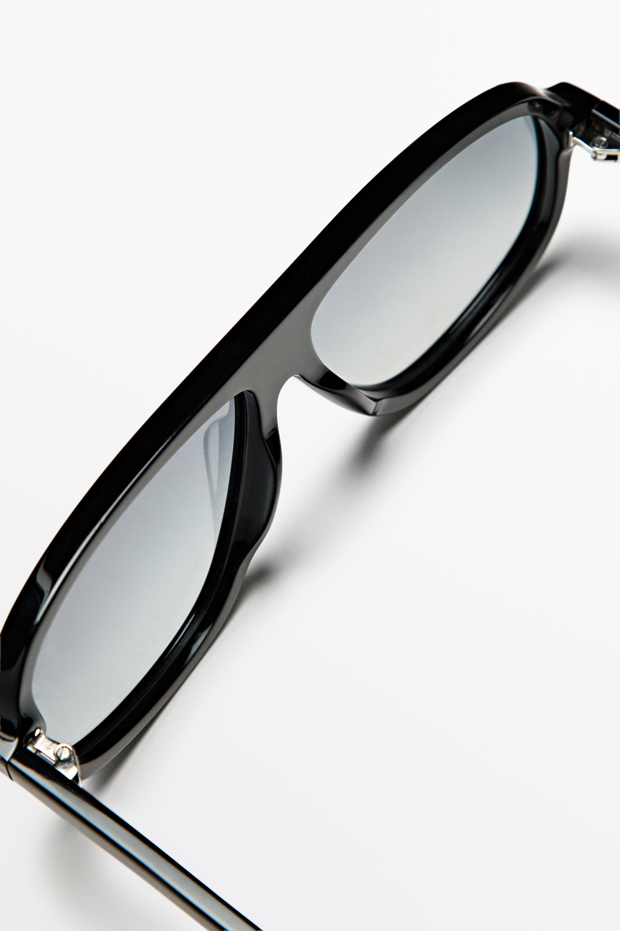 Aviator sunglasses