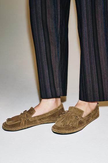 SPLIT SUEDE KILTIE LOAFERS - Dark tan by Zara