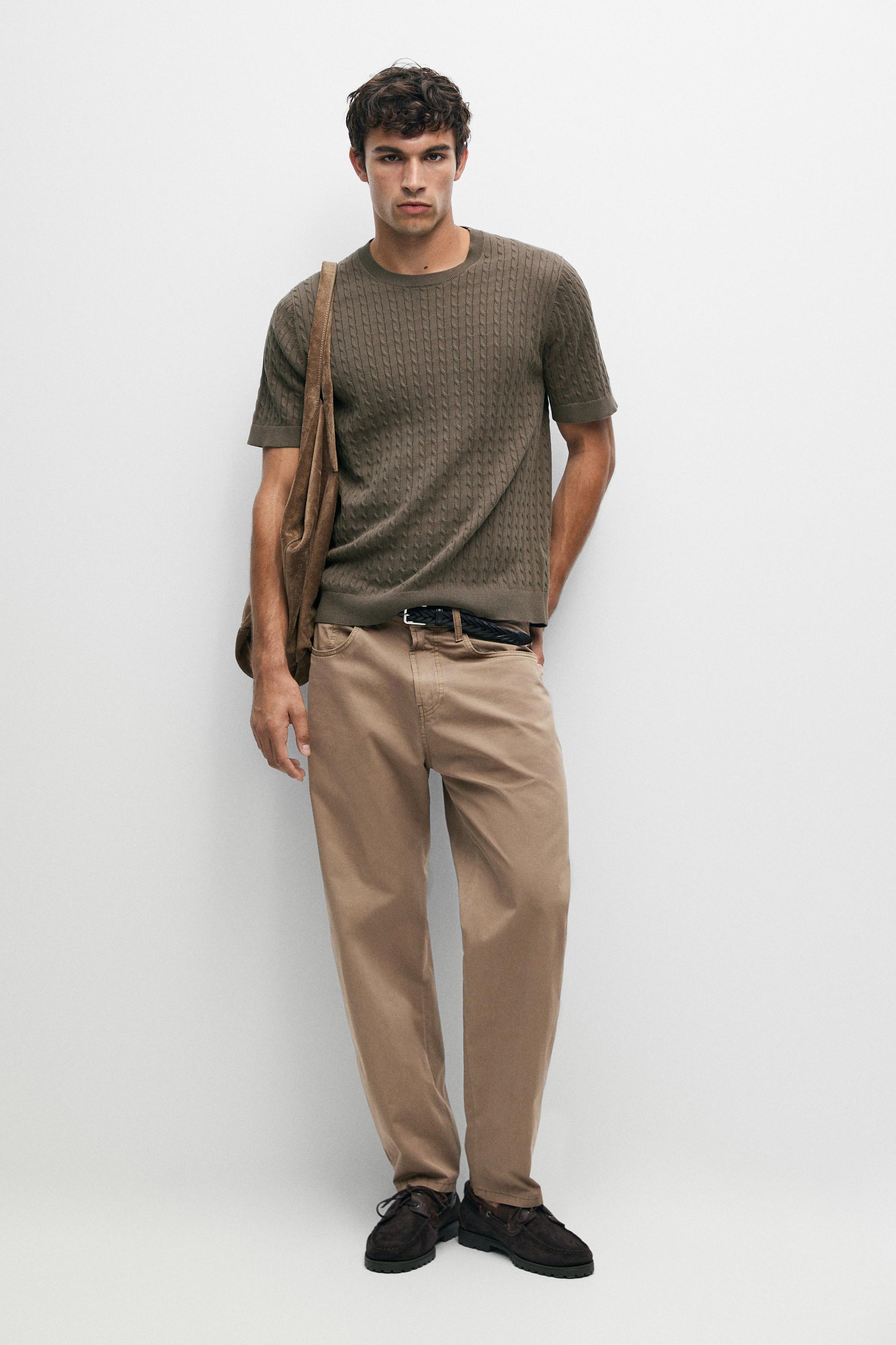 Cable-knit short sleeve sweater