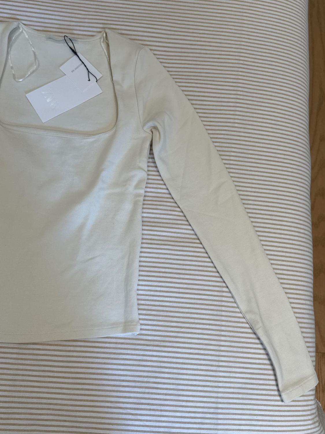 RIBBED T-SHIRT WITH SQUARE NECKLINE - Image 3