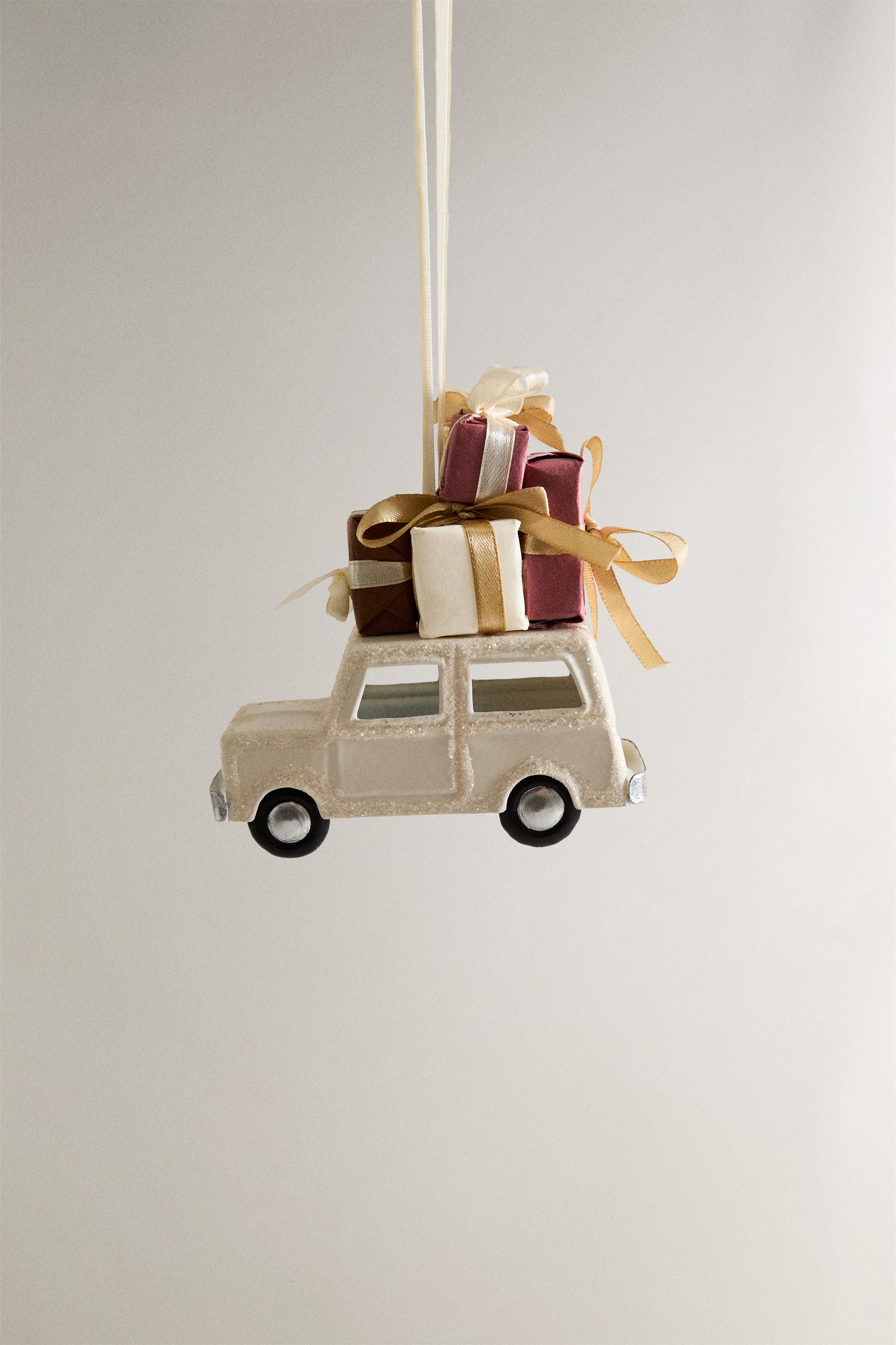 SHINY CAR CHRISTMAS TREE DECORATION