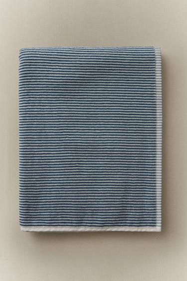 STRIPED COTTON BATH TOWEL - dusty blue by Zara