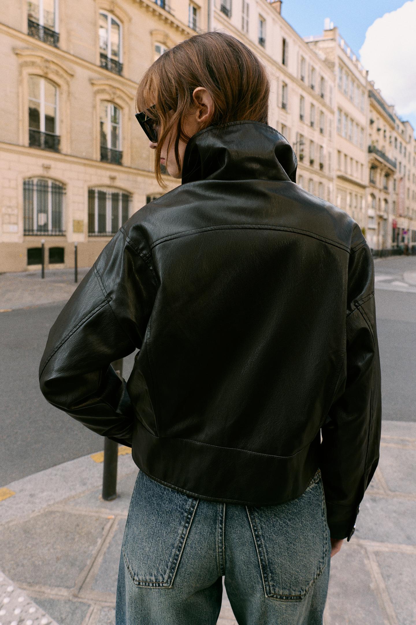 Женская куртка Zara Faux Leather Jacket with Back Pleats, цвет: Чёрный — фото 5