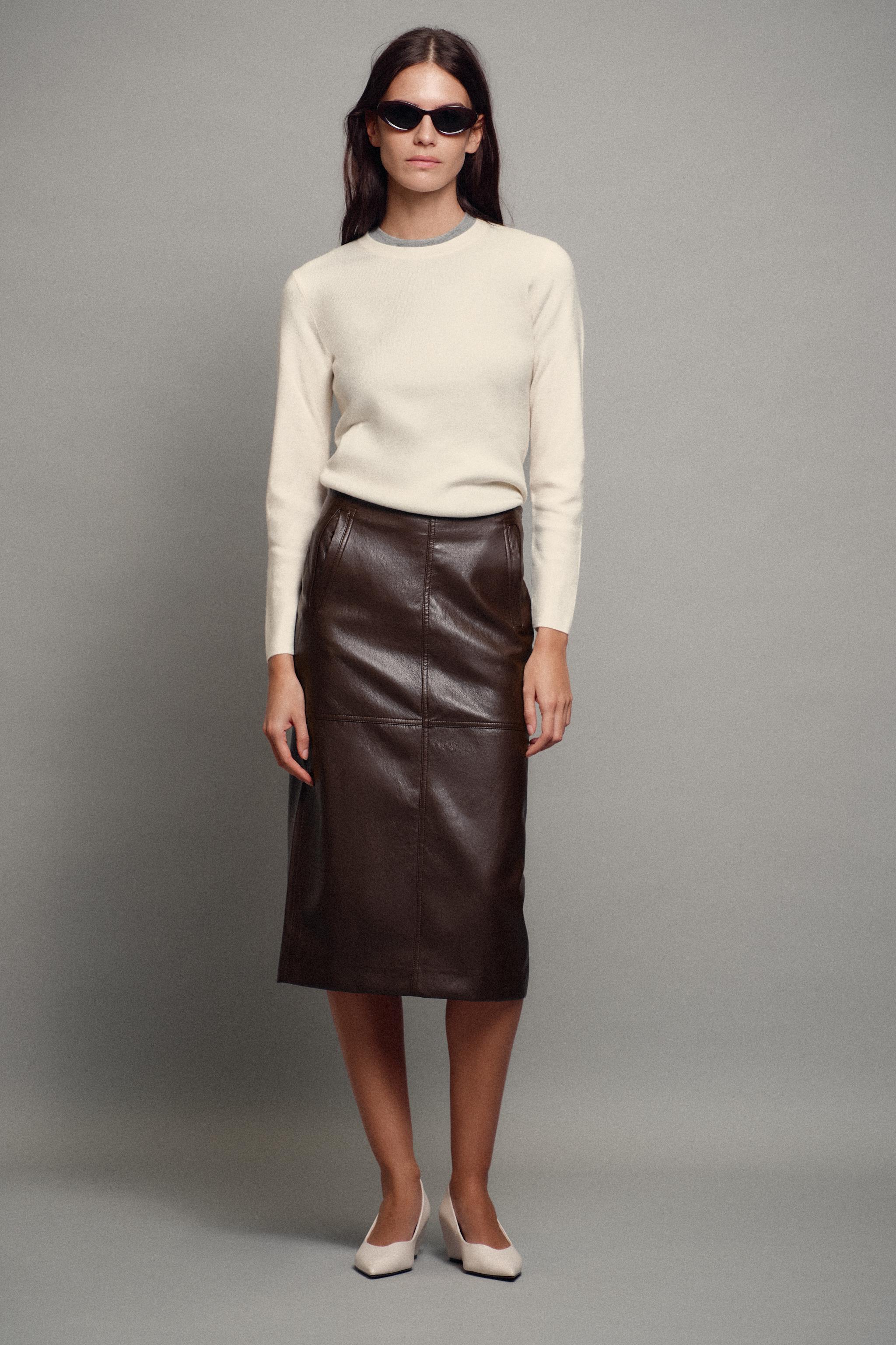 SOFT TOUCH KNIT JUMPER