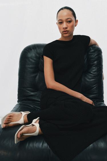 SANDALES EN CUIR À BRIDE ET BOUCLE - Blanc de Zara