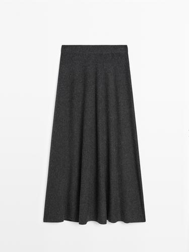 Falda punto larga evasé con lana - Gris antracita de Zara