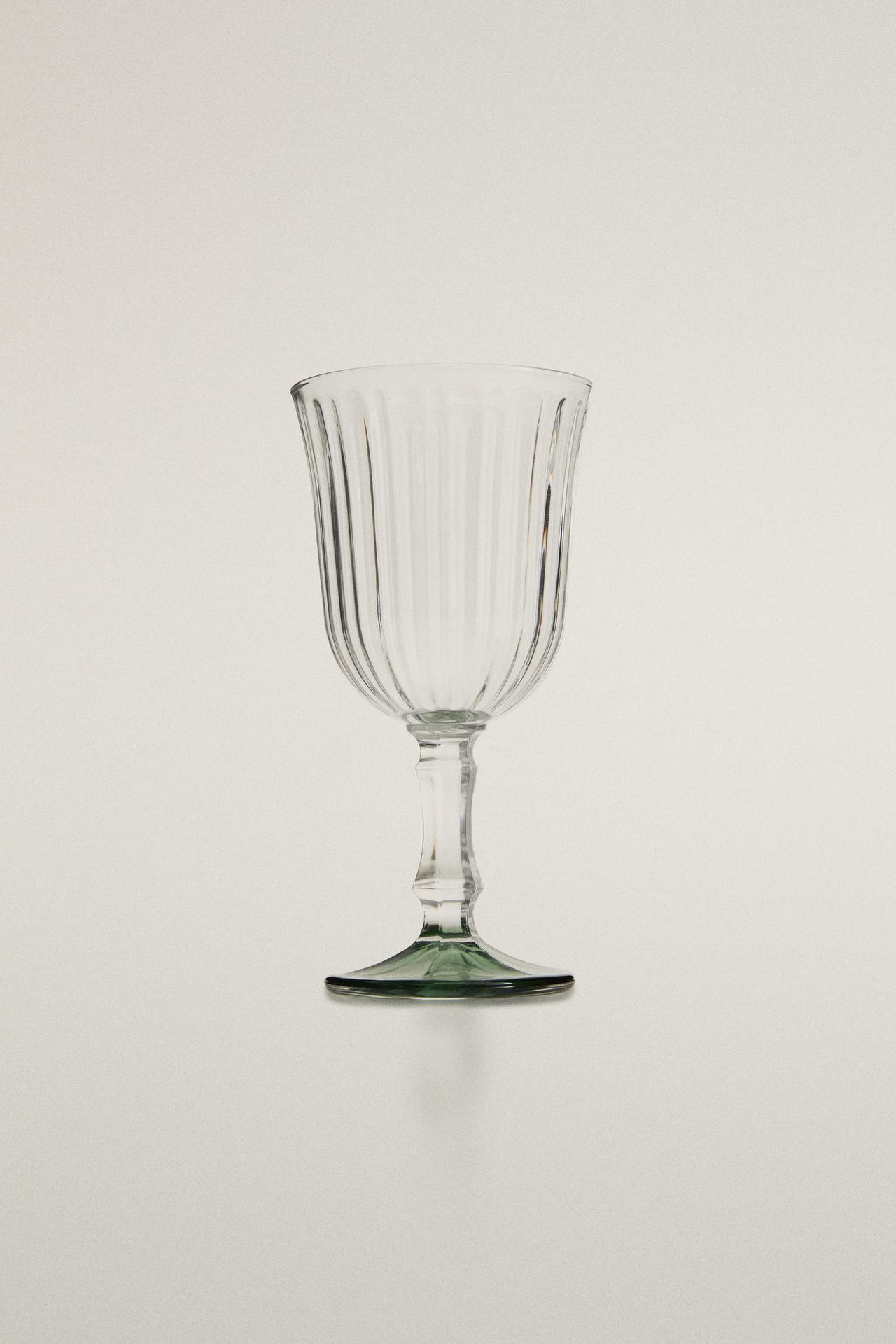EMBOSSED GLASS WITH COLORED BASE — Green