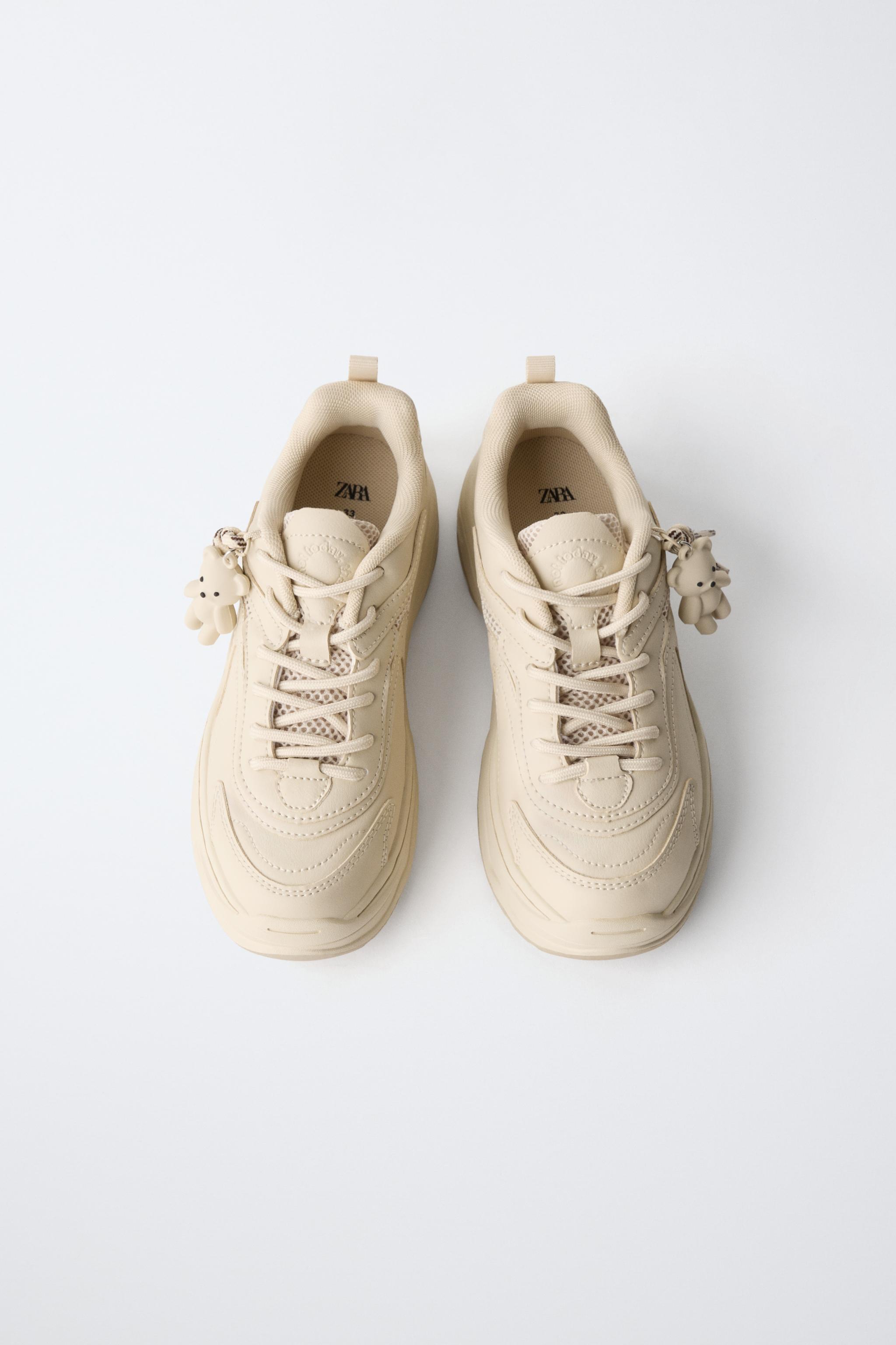 CHARM SNEAKERS