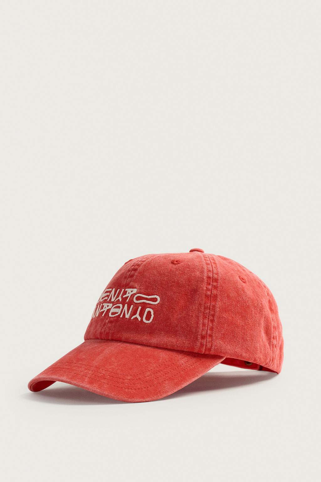 FADED CAP WITH EMBROIDERED LOGO