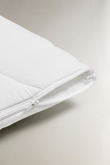 COOLING EFFECT PILLOW PROTECTOR - White by Zara - Image 3