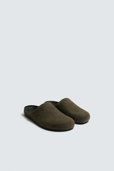 LEATHER CLOGS - Green by Zara