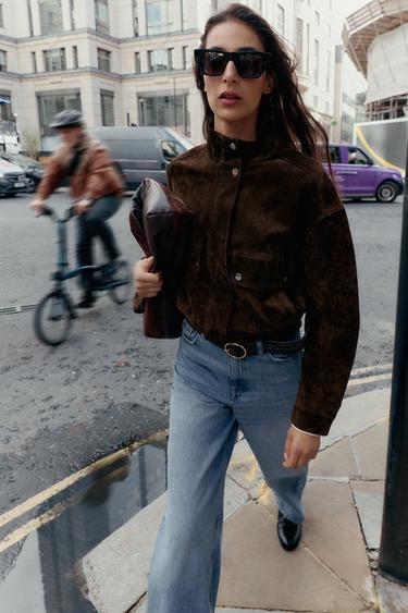 БОМБЕР ИЗ ЗАМШИ С КАРМАНАМИ — КОРИЧНЕВЫЙ С МЕЛАНЖЕВЫМ ЭФФЕКТОМ от Zara