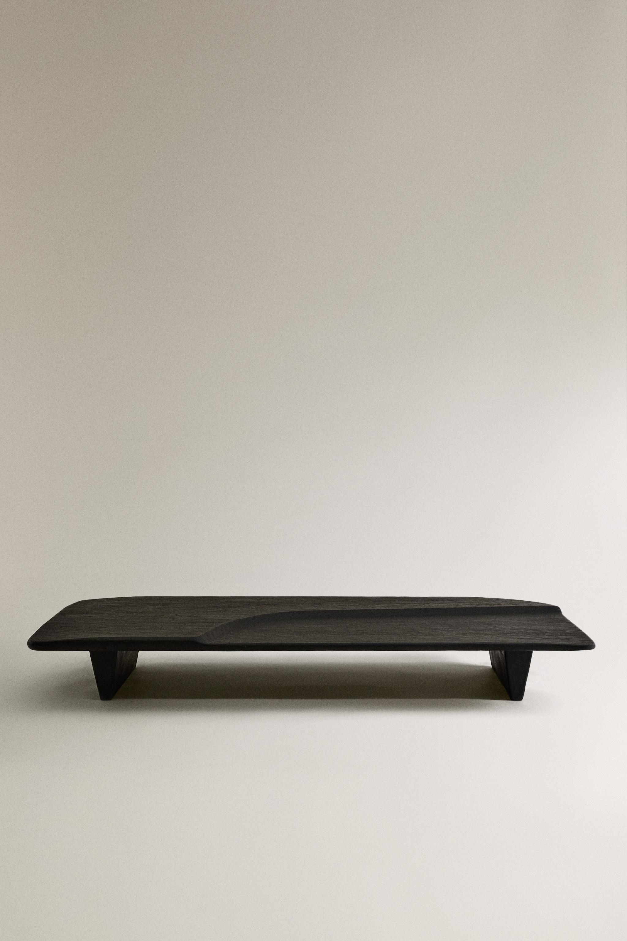 テクスチャード センターテーブル - ブラック | ZARA Japan / 日本