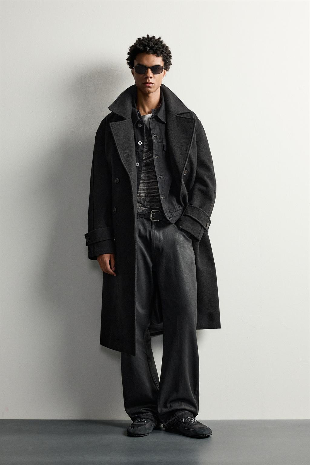 DOUBLE-BREASTED RELAXED FIT COAT