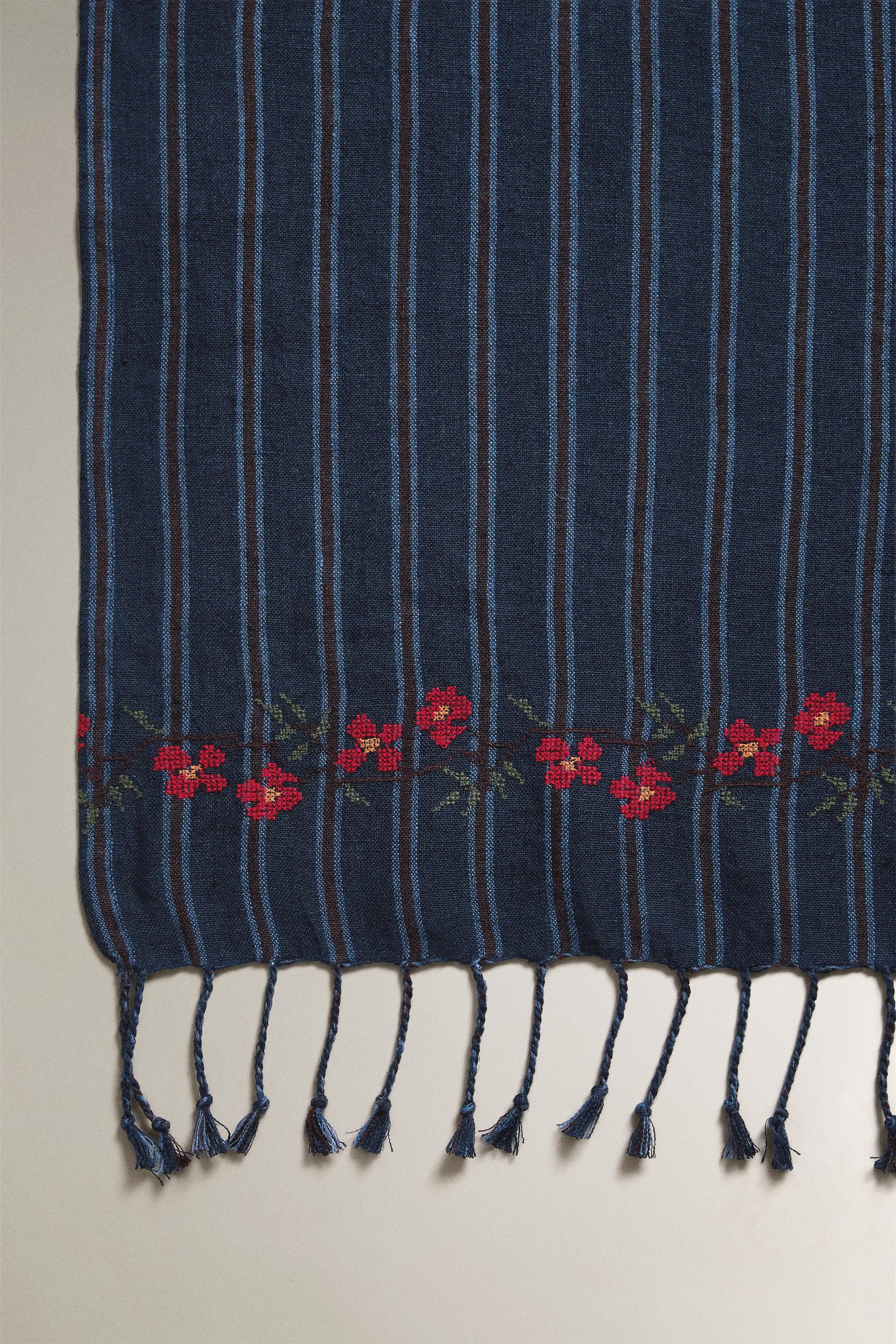 STRIPED AND FLORAL PAREO BEACH TOWEL
